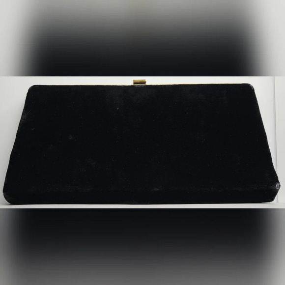 Vintage Black Velvet Clutch Purse - Picture 2 of 12